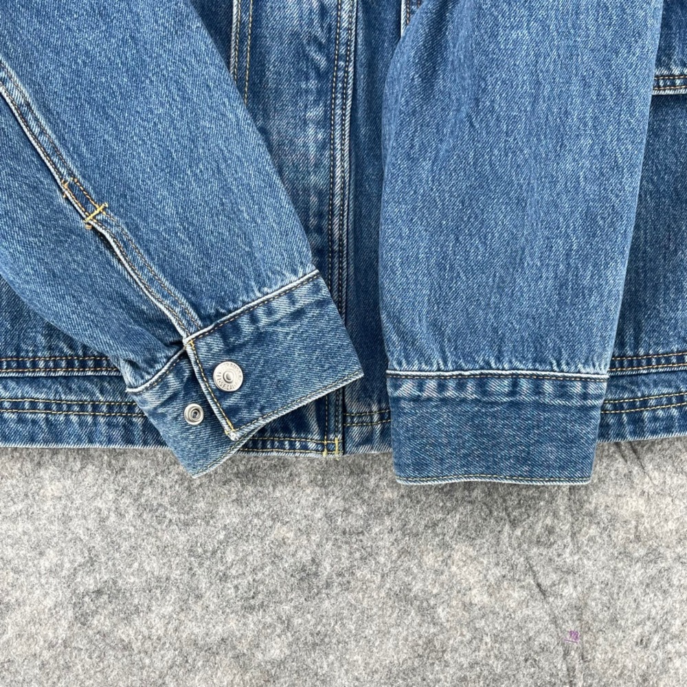 Levis East Port Chore Jacket Men L Blue Denim Corduroy Collar Relaxed 002WW0000 - Picture 15 of 16